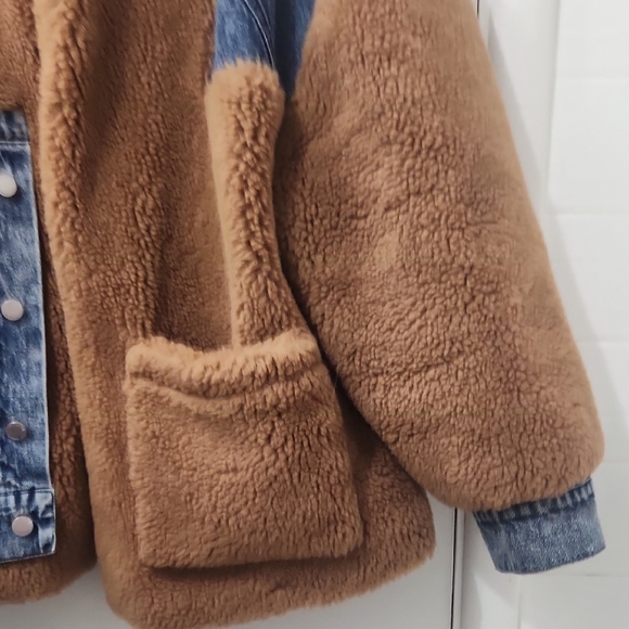 Blank NYC Tan and Denim Puffer Jacket - Picture 3 of 9